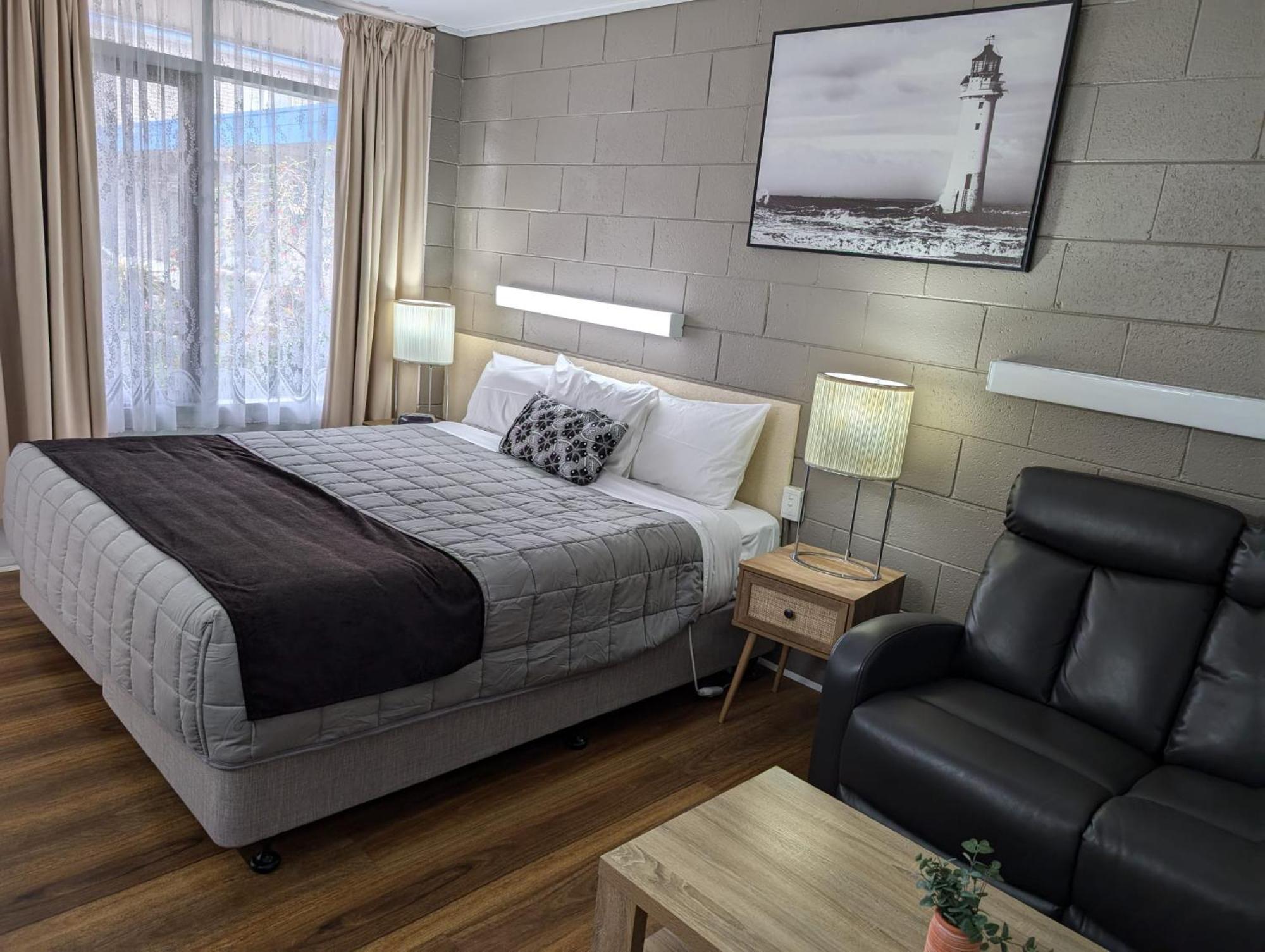 Morwell Parkside Motel Экстерьер фото